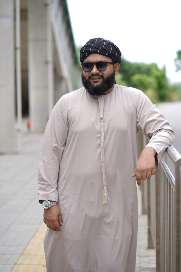 Omani Thobe - Image 9