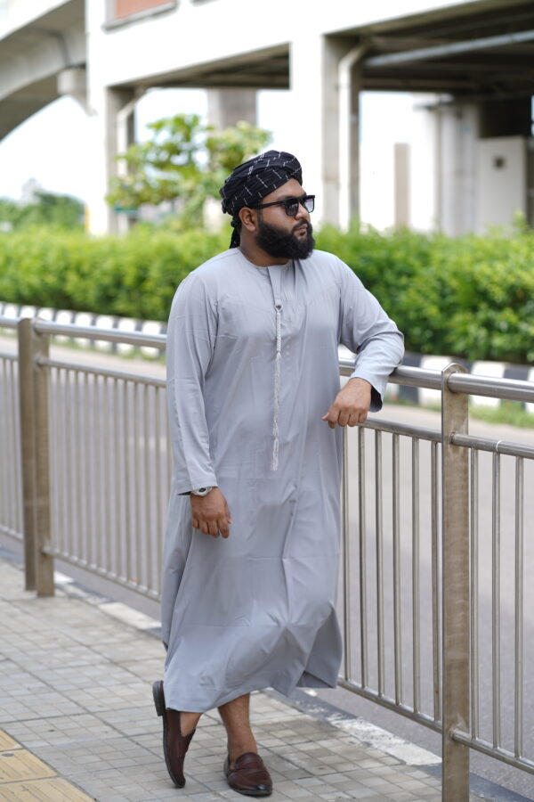 Omani Thobe - Image 11
