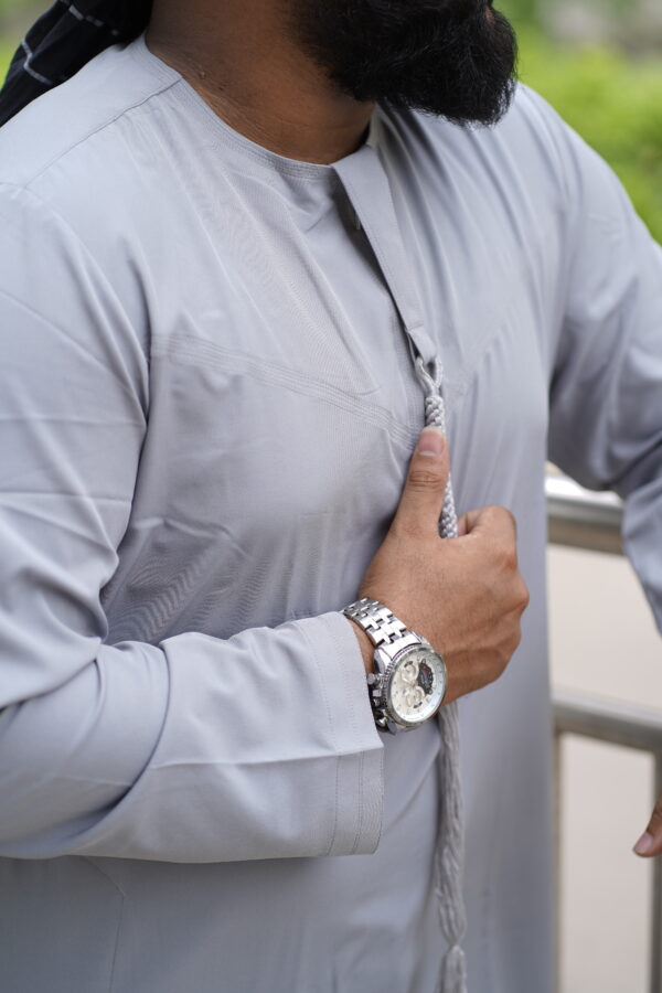 Omani Thobe - Light Ash - Image 4
