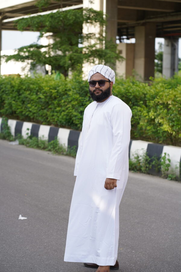 Omani Thobe - White
