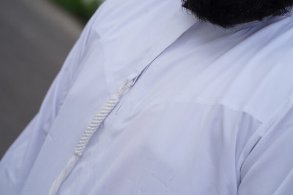 Omani Thobe - White - Image 3