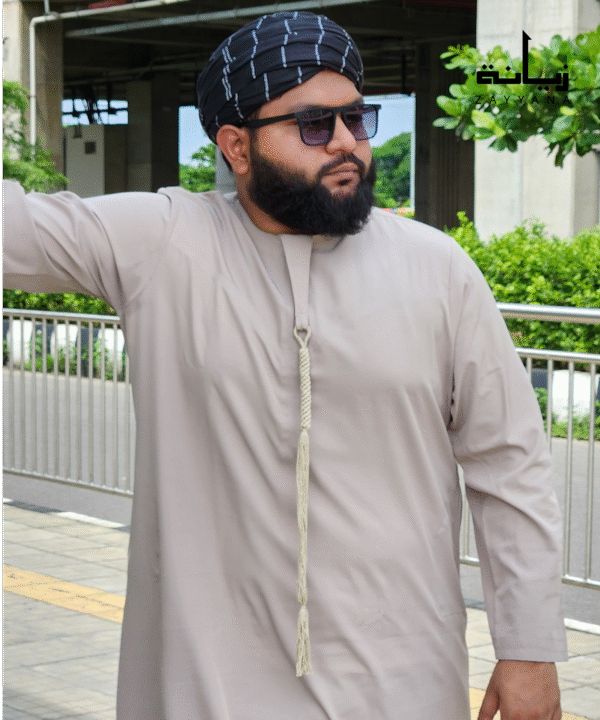 Omani Thobe - Biscuit
